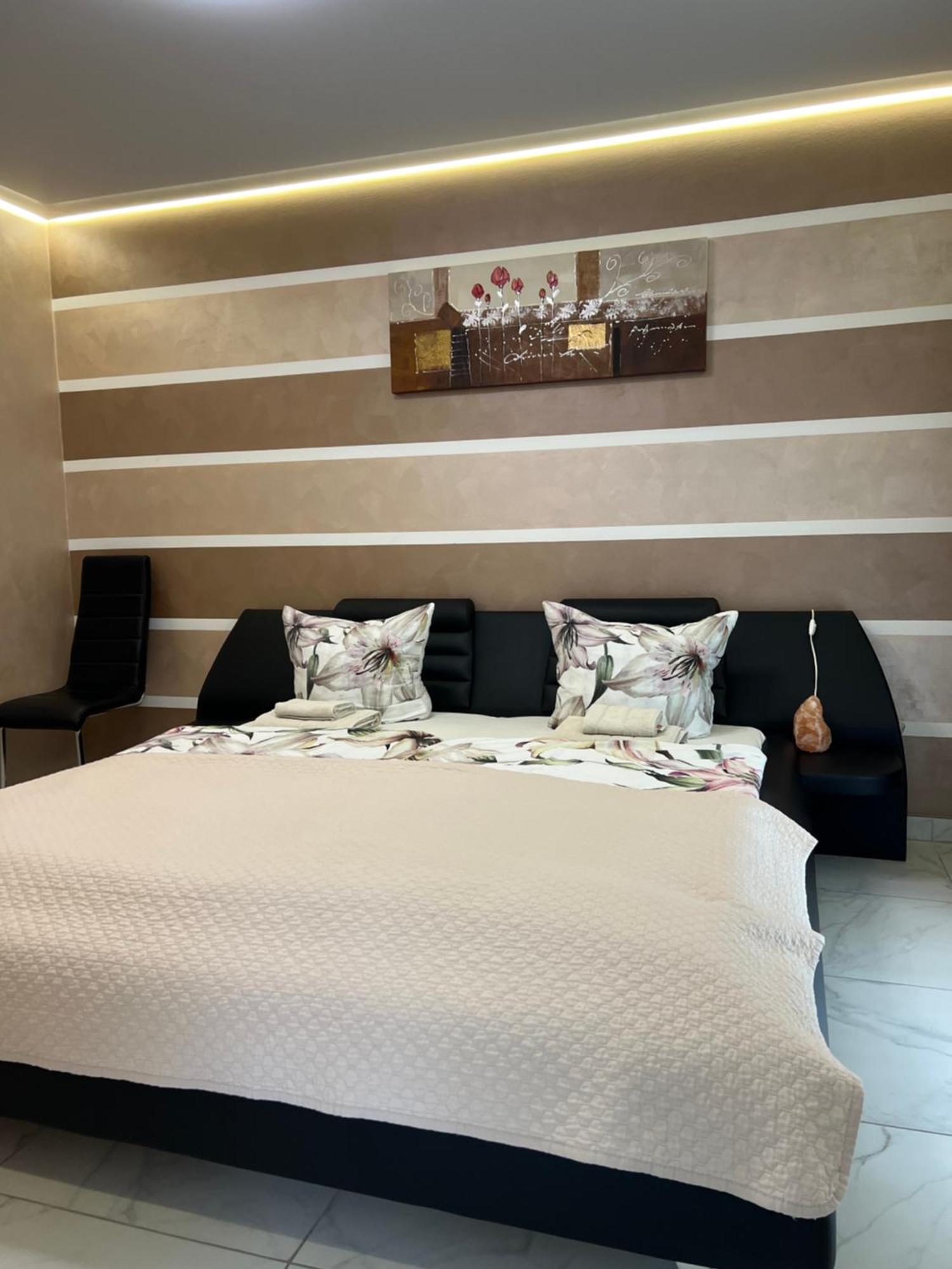 Kaiser'S Freundschaft Apartment Klagenfurt am Woerthersee Bagian luar foto